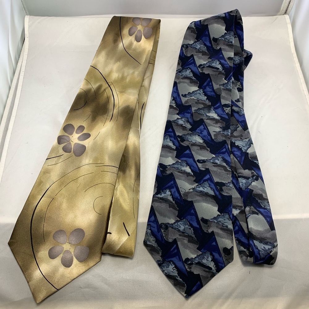J. GARCIA Ties Blue Gold 100% Silk Collection 14